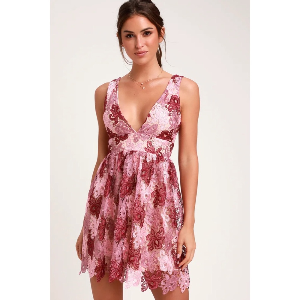 Pink Floral Lace V-Neck Fit & Flare Dress - Picture 2 of 8